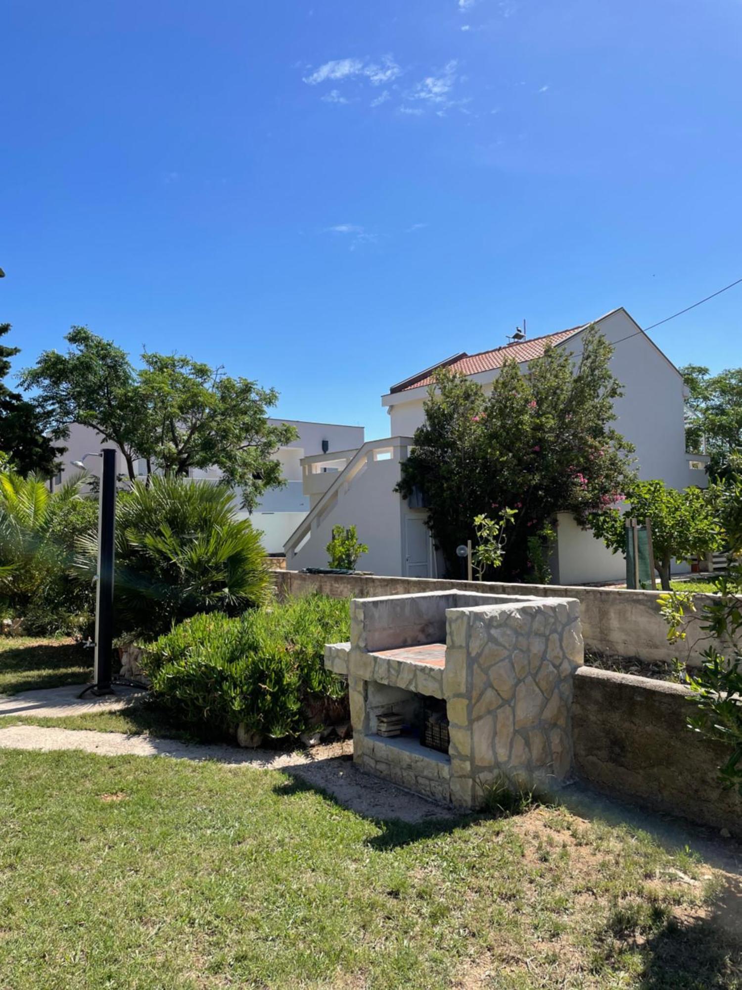 House Susec Daire Povljana Dış mekan fotoğraf