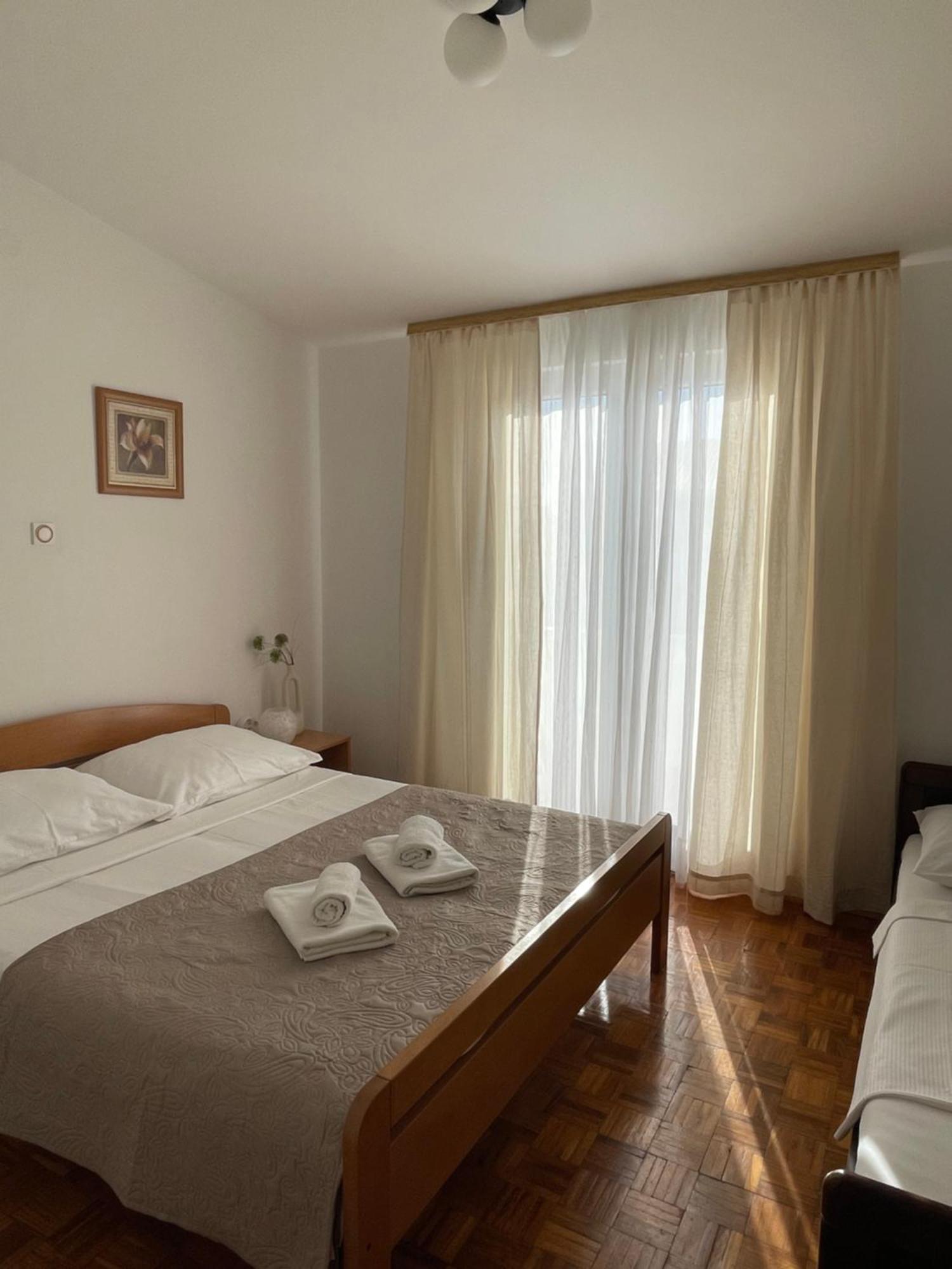 House Susec Daire Povljana Dış mekan fotoğraf
