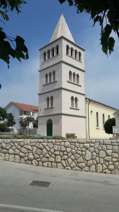 House Susec Daire Povljana Dış mekan fotoğraf